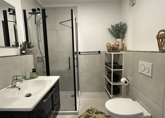 Premium Zentrum - Balkon & Parkplatz *