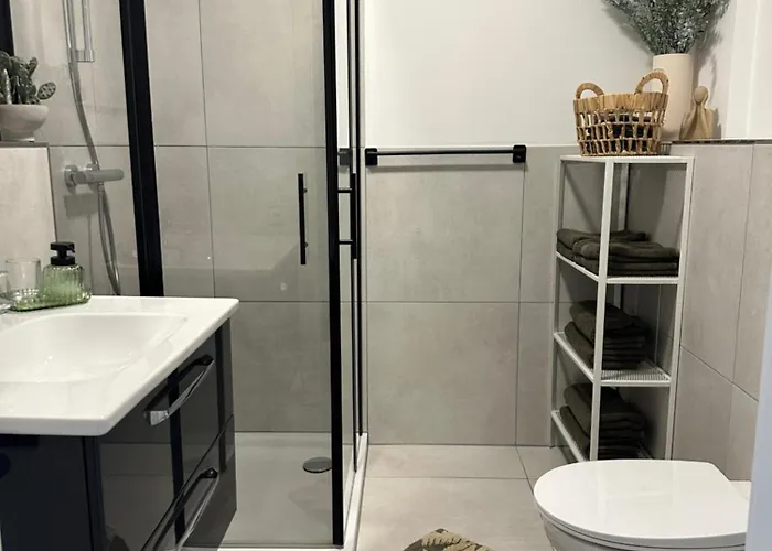 Premium Zentrum - Balkon & Parkplatz Euskirchen